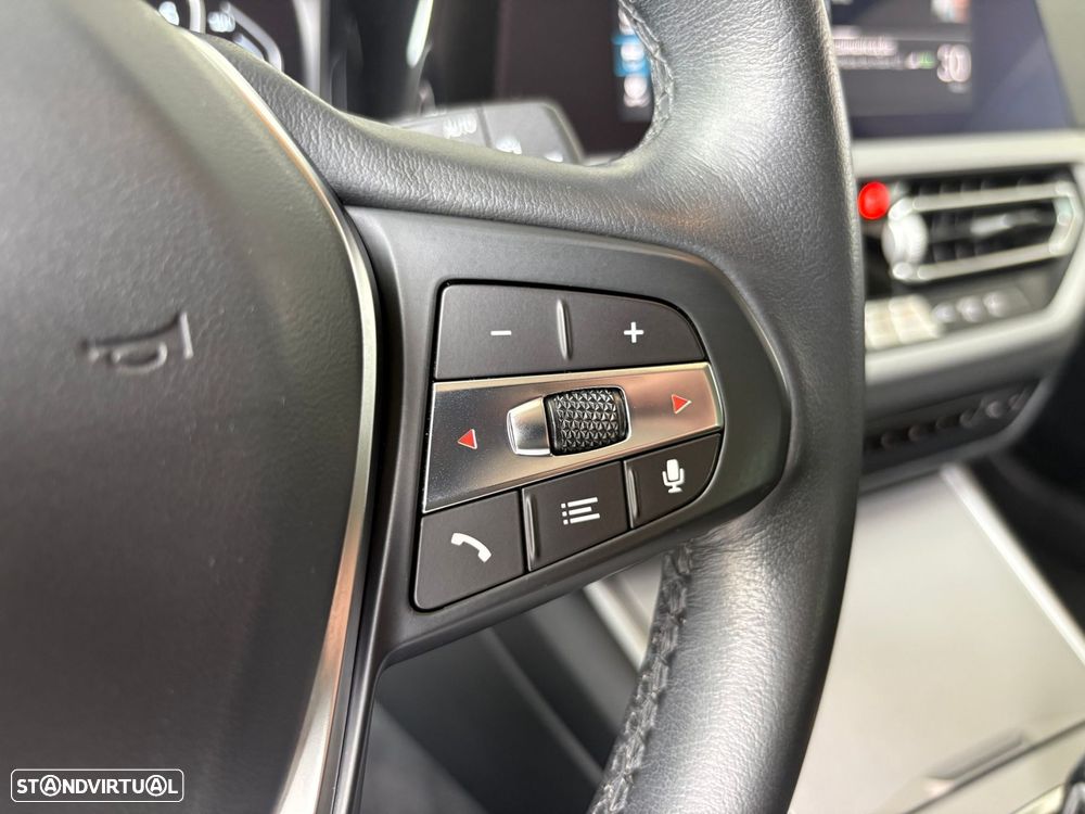 BMW 330 e Line Sport Auto - 15