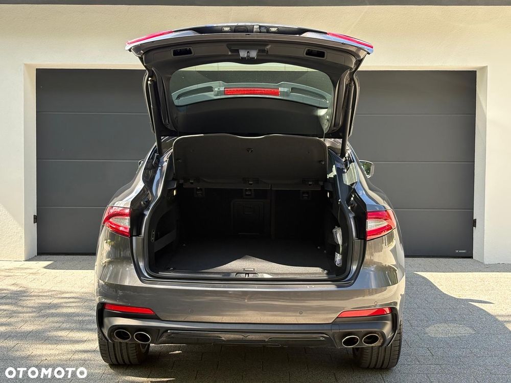 Maserati Levante Q4 GranSport - 14