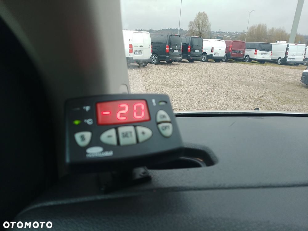 Fiat Scudo Proace Vivaro Expert Jumpy L2 L3 Maxi Izoterma Chłodnia Mroźnia minus 20 na stoku 220V 3os 2Eupal - 13