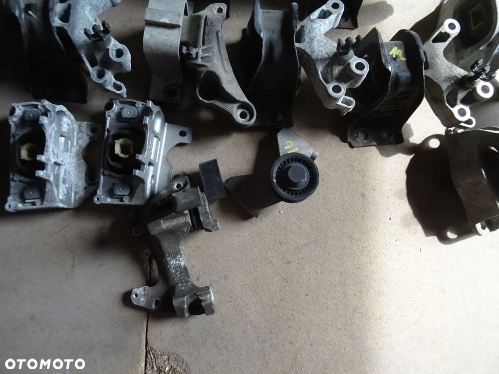 WYPRZEDAZ DACIA DUSTER DOKKER LODGY 1,6 116KM K4M MOCOWANIE LAPA PODUSZKA PODPORA SILNIK CZESCI ROZNE WARTO PYTAC - 9