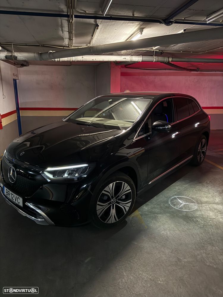 Mercedes-Benz EQE - 7