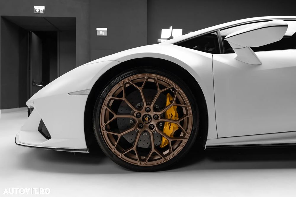 Lamborghini Huracan EVO - 7
