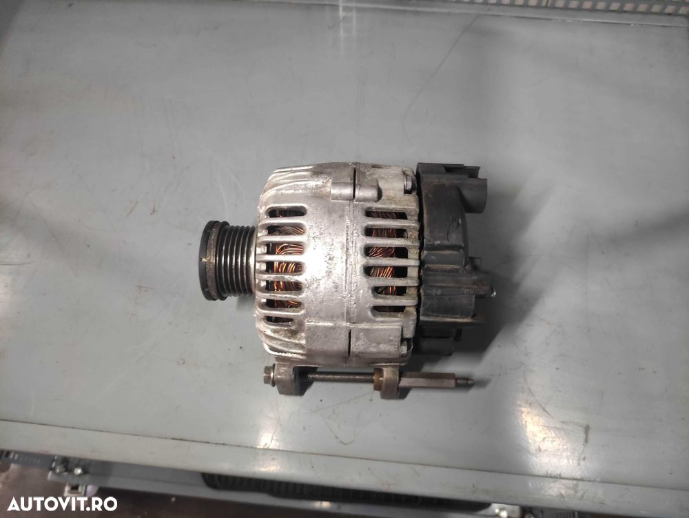 Alternator volkswagen vw golf 5 1.4 tsi cod 03c903023b - 4