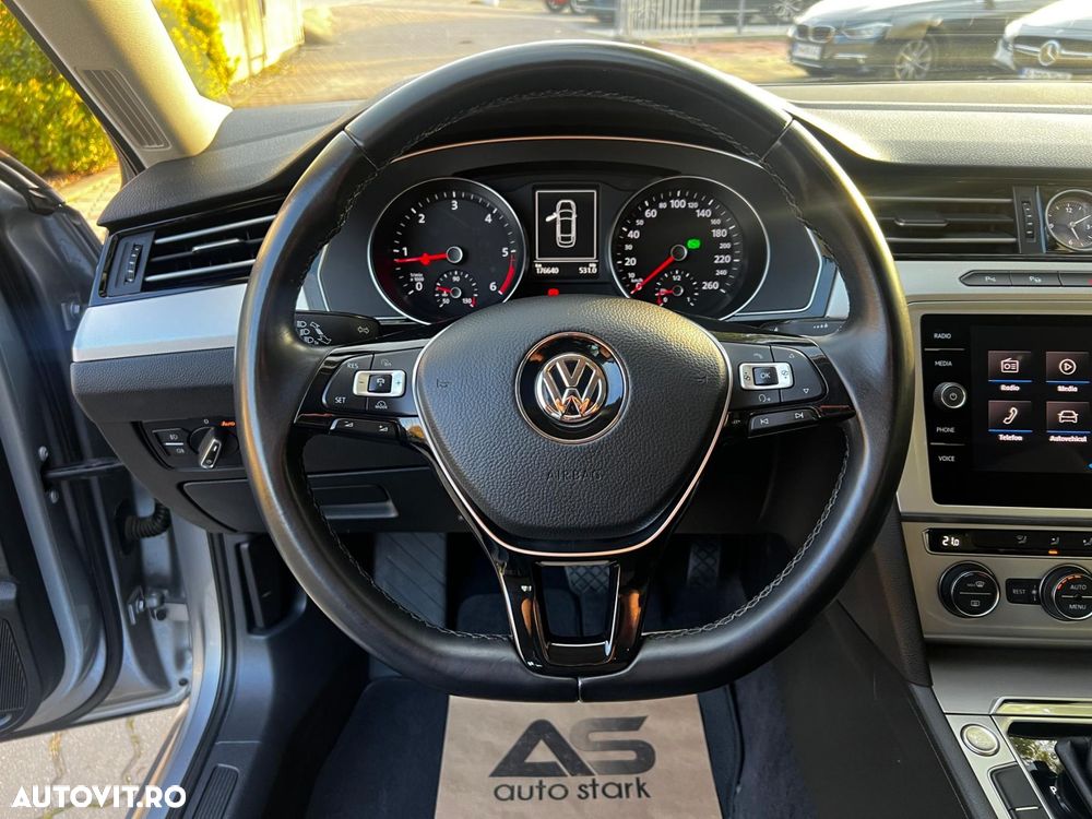 Volkswagen Passat 1.6 TDI DSG Comfortline - 25