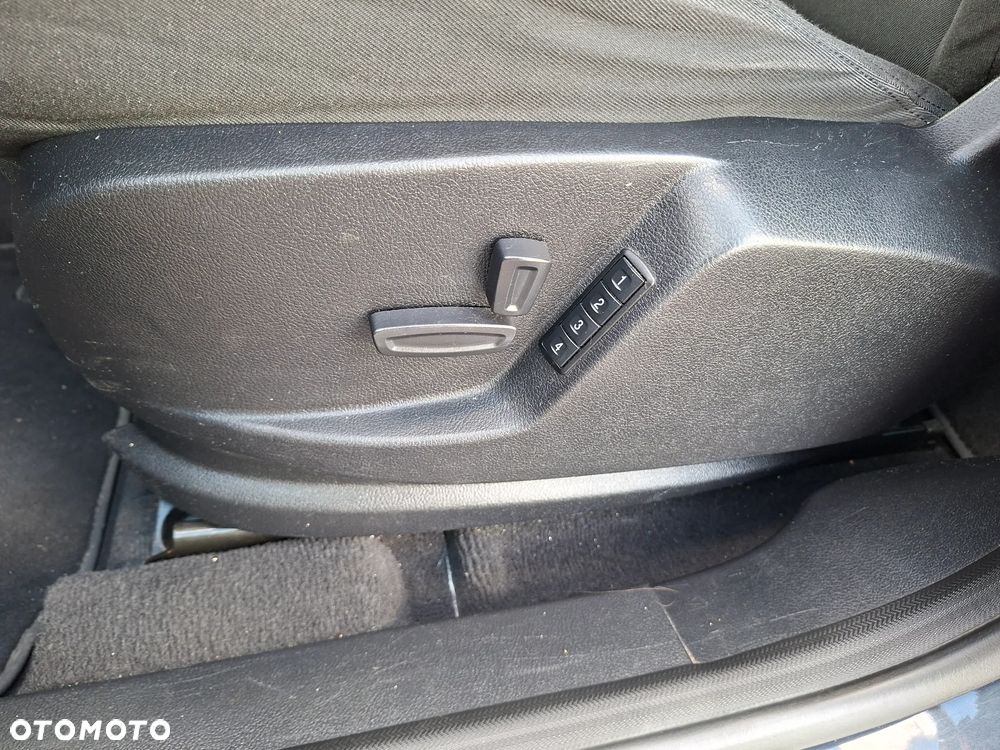 Ford S-Max 2.0 TDCi DPF Titanium X - 15