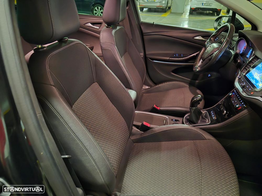 Opel Astra Sports Tourer 1.6 CDTI Innovation S/S - 36