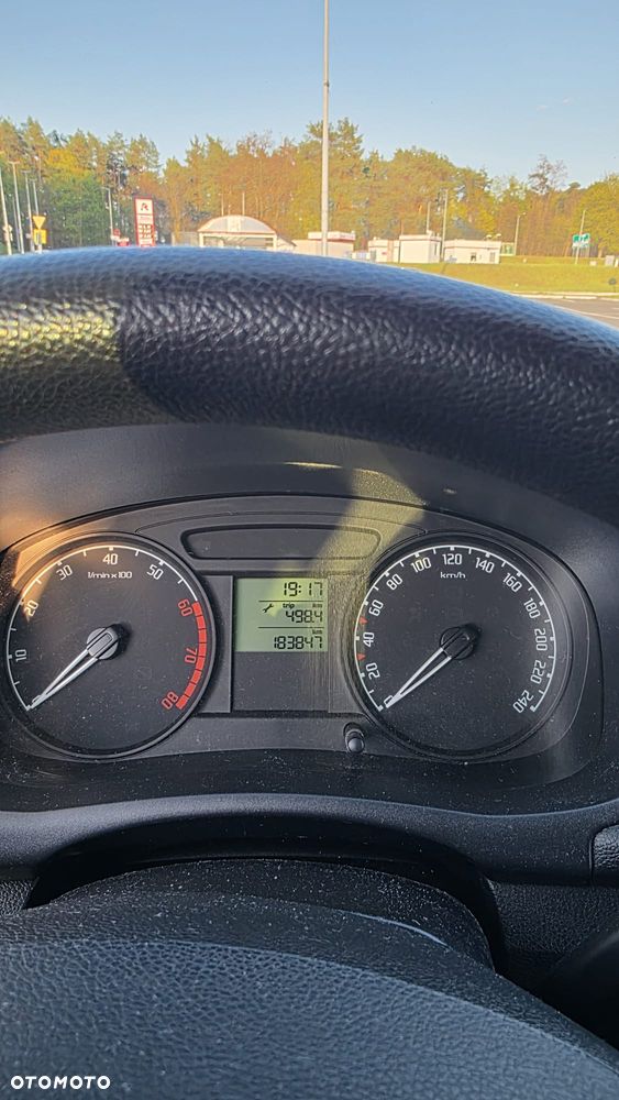 Skoda Fabia - 9