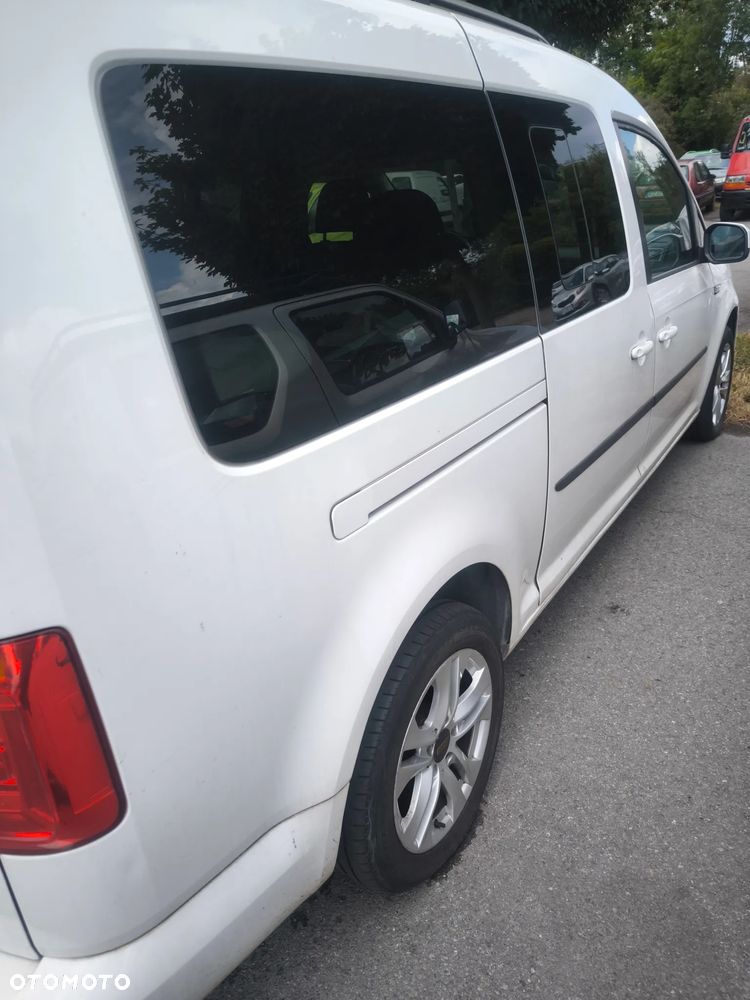 Volkswagen Caddy 2.0 TDI Comfortline - 4