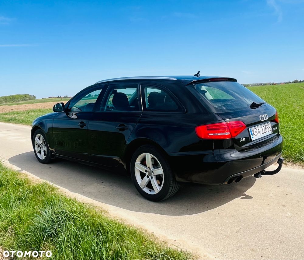Audi A4 Avant - 6