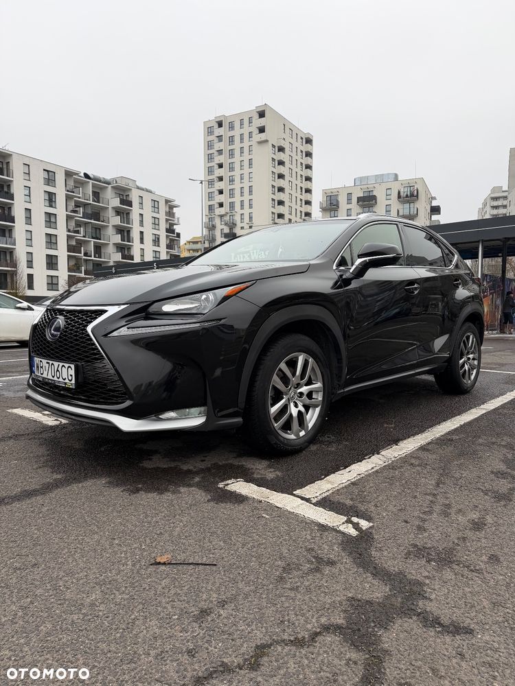 Lexus NX 200t AWD F Sport - 2
