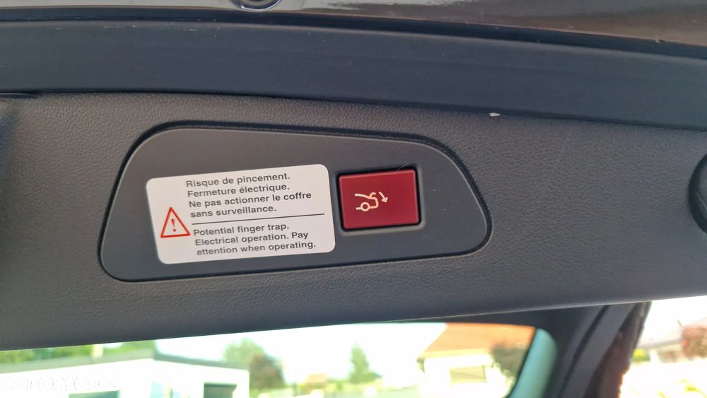 Peugeot 508 SW BlueHDi FAP 180 Automatik Stop&Start Allure - 34