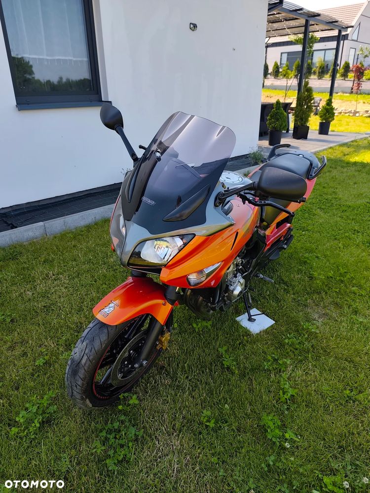 Honda CBF - 2