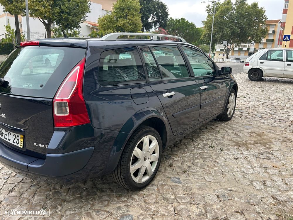 Renault Mégane Break 1.5 dCi Privilège - 4