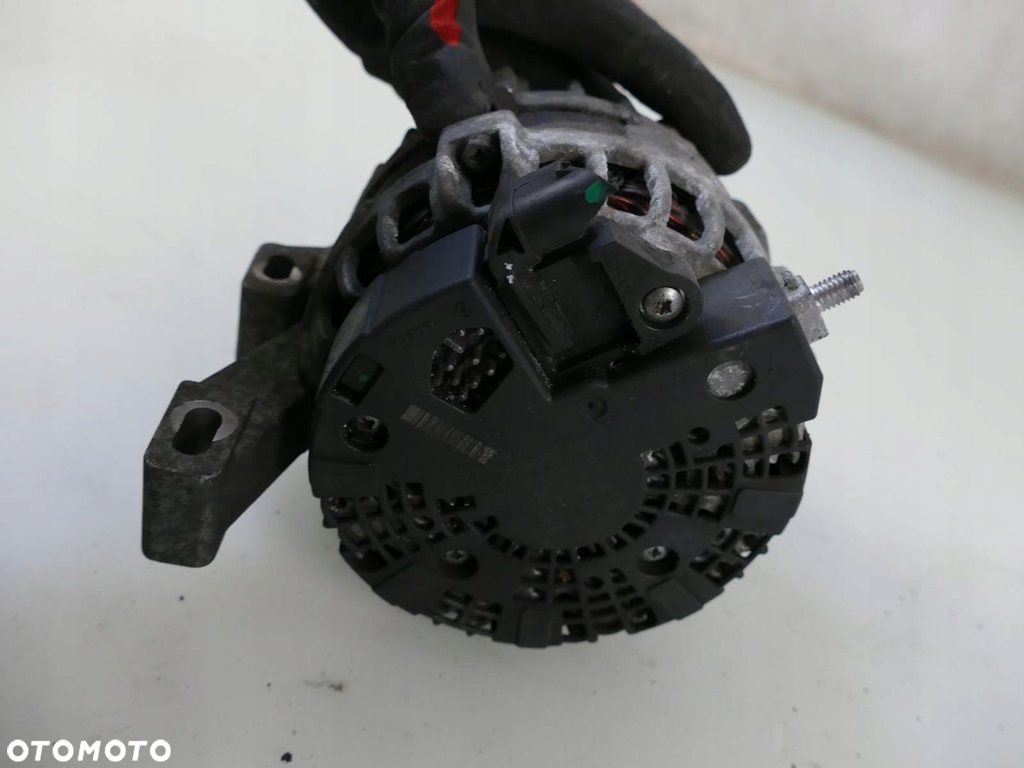 VOLVO XC60 I LIFT 2.4 D5 ALTERNATOR S60 V60 - 2