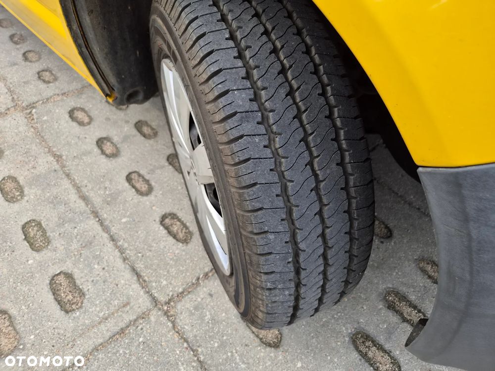 Volkswagen Transporter - 15