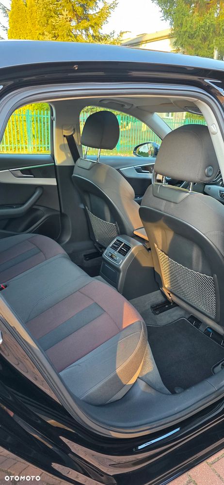 Audi A4 Limousine - 13