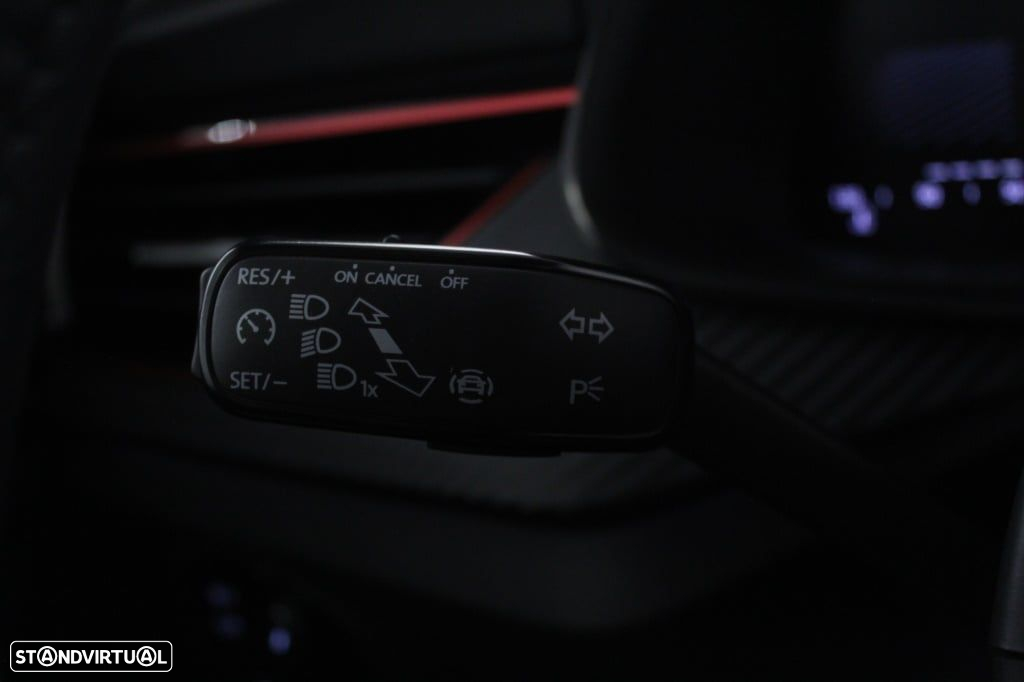 Skoda Kamiq 1.0 TSI Monte Carlo Edition - 25