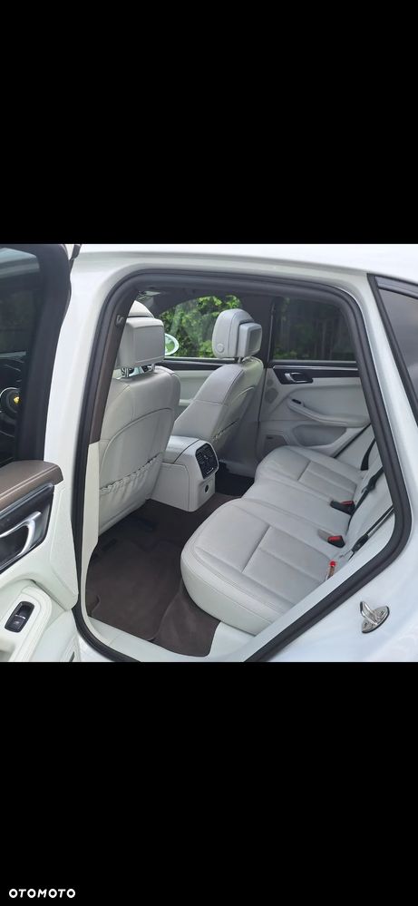 Porsche Macan GTS - 29