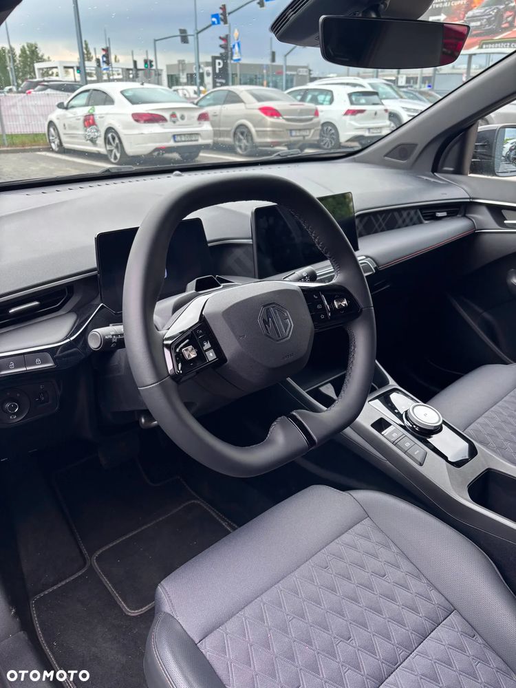 MG MG3 1.5 HEV+ Exclusive - 12