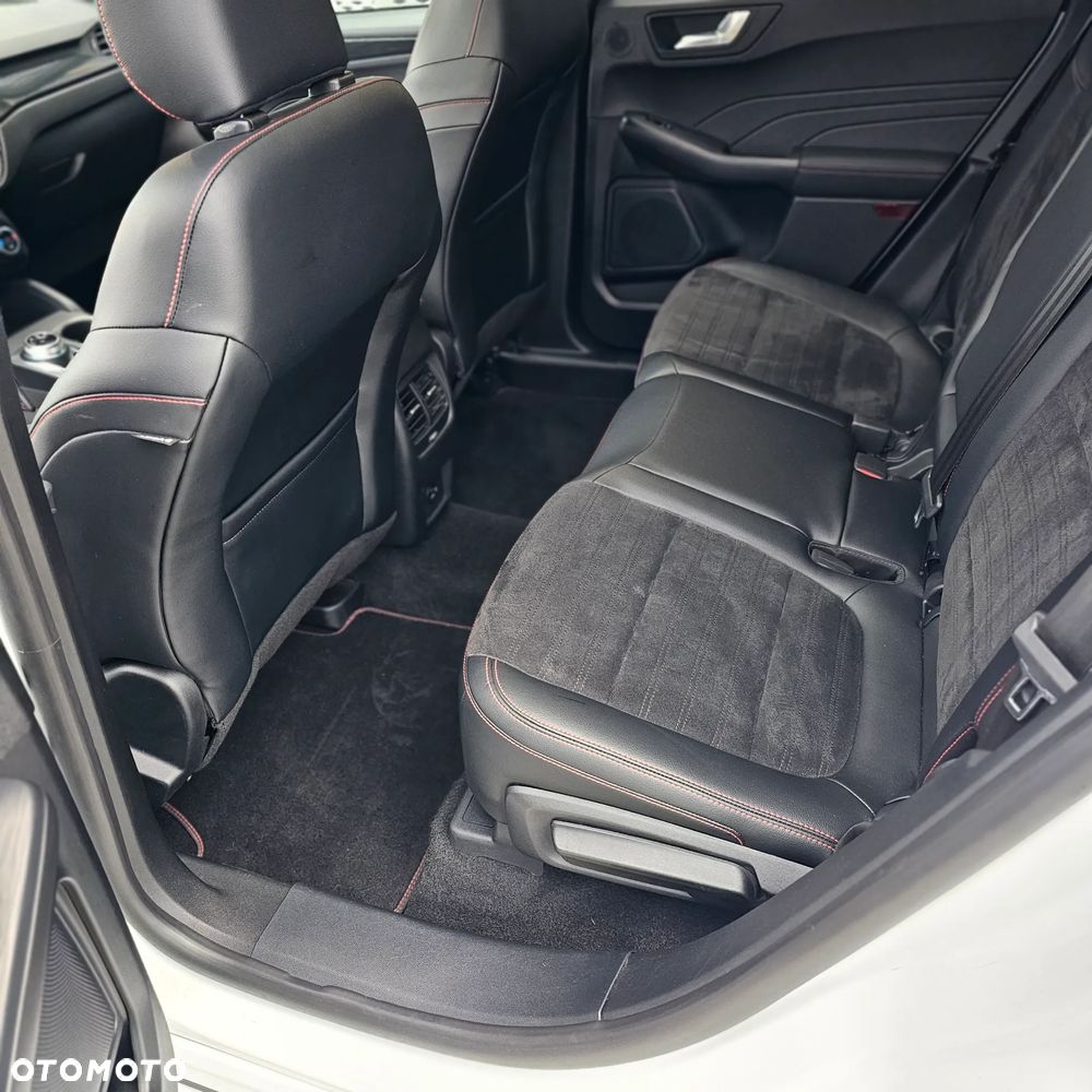 Ford Kuga 2.5 Duratec PHEV ST-LINE X - 8