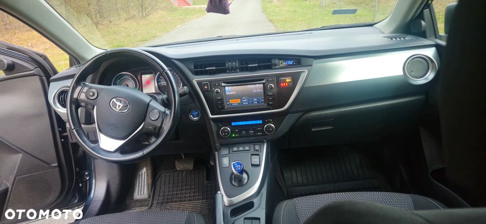 Toyota Auris 1.8 HSD Luna - 15