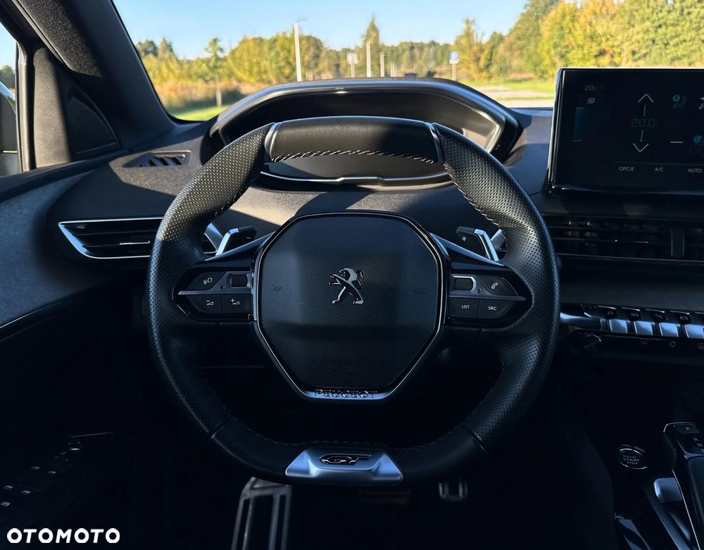 Peugeot 3008 225 e-EAT8 GT - 23
