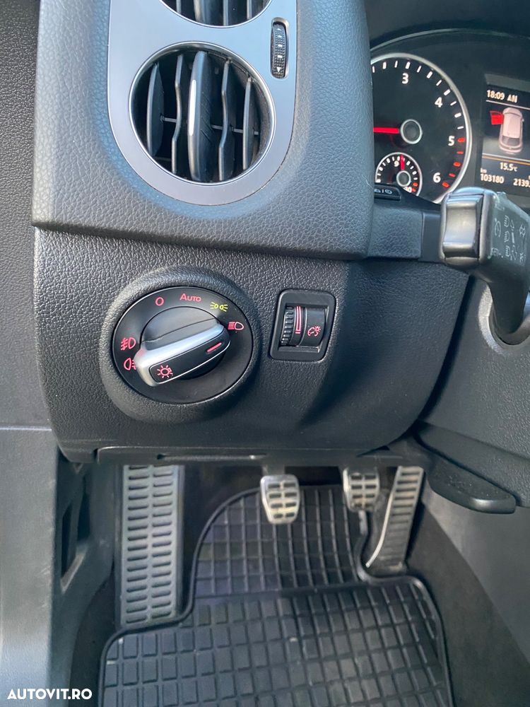 Volkswagen Tiguan - 23