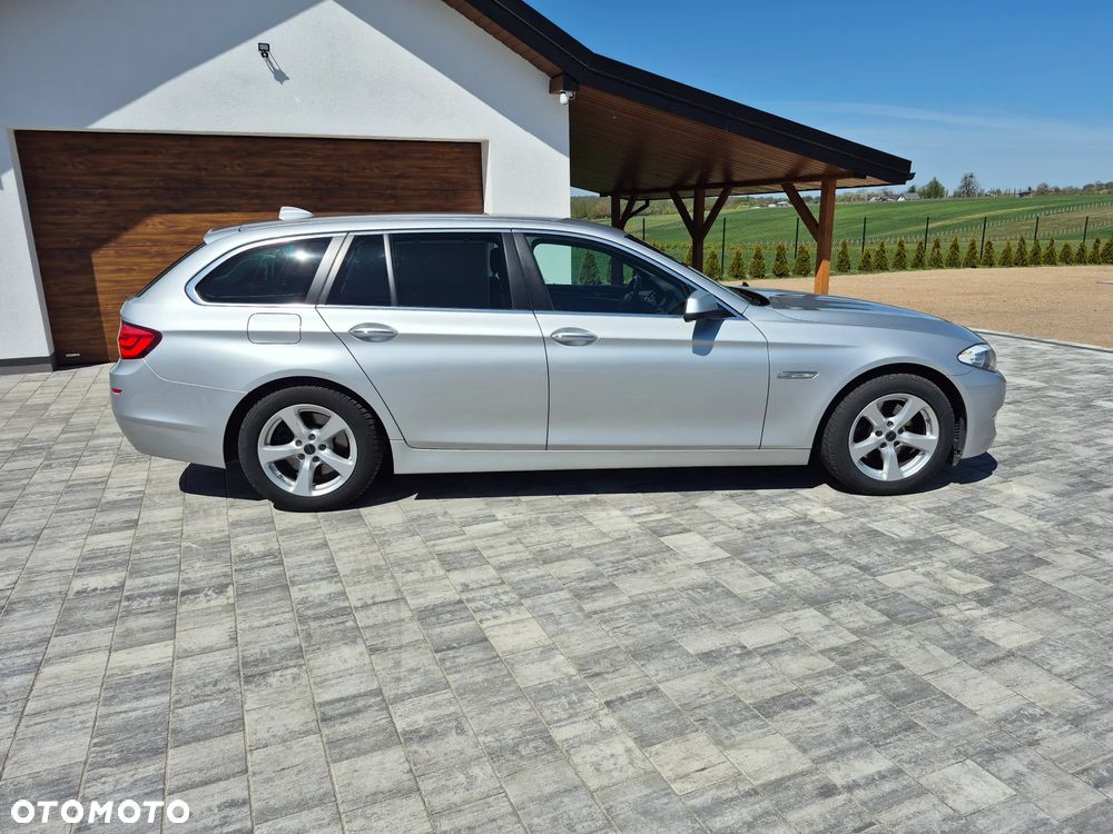 BMW Seria 5 520d - 7