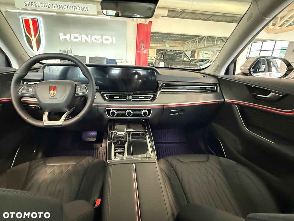 Hongqi HS5 2.0T Executive AWD - 8