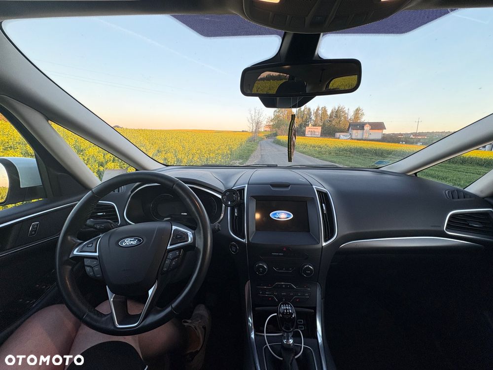 Ford S-Max 1.5 EcoBoost Titanium - 2