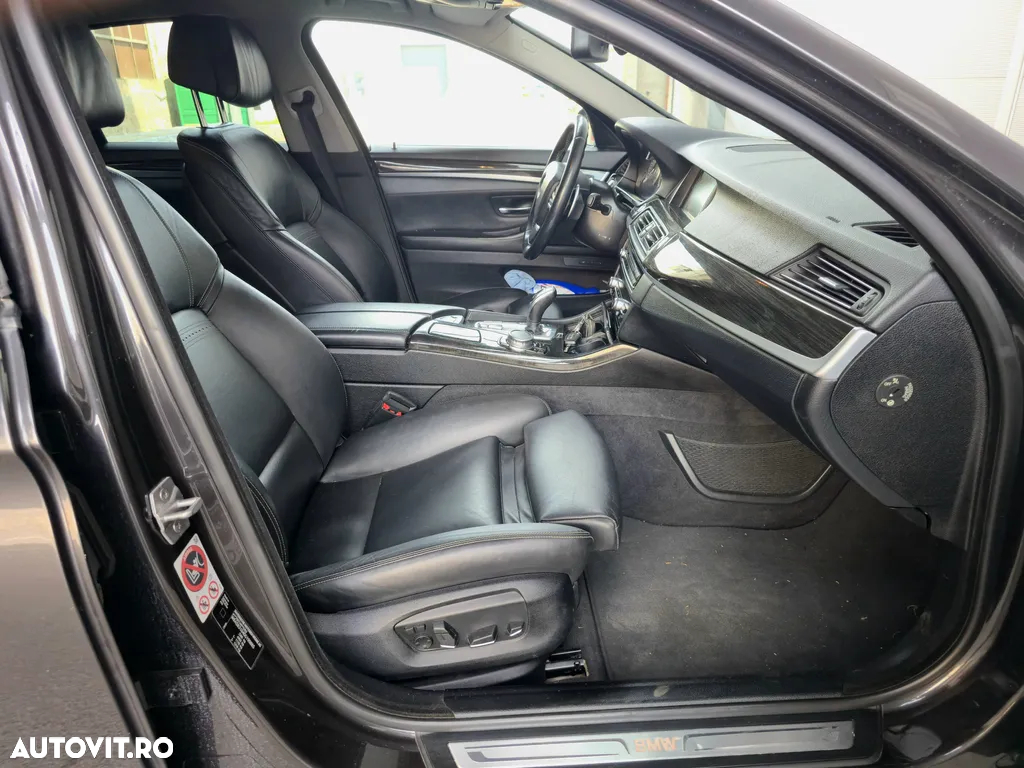 BMW Seria 5 535i xDrive Touring Aut. Luxury Line - 9