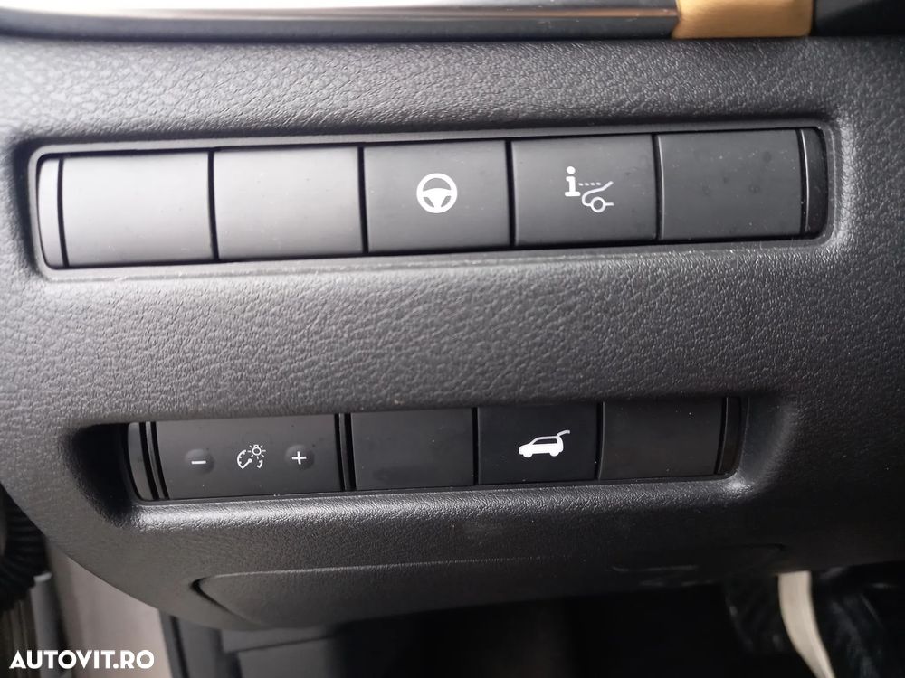 Nissan X-Trail e4ORCE Tekna Plus - 26