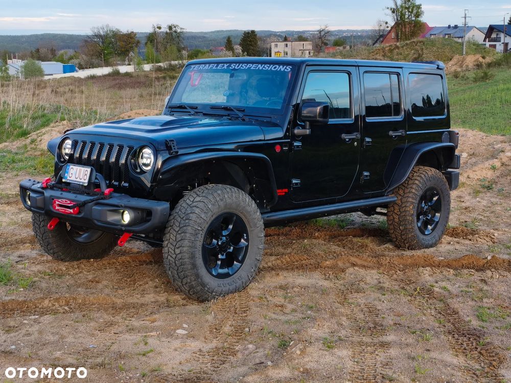 Jeep Wrangler 3.6 Unlim Sahara - 28