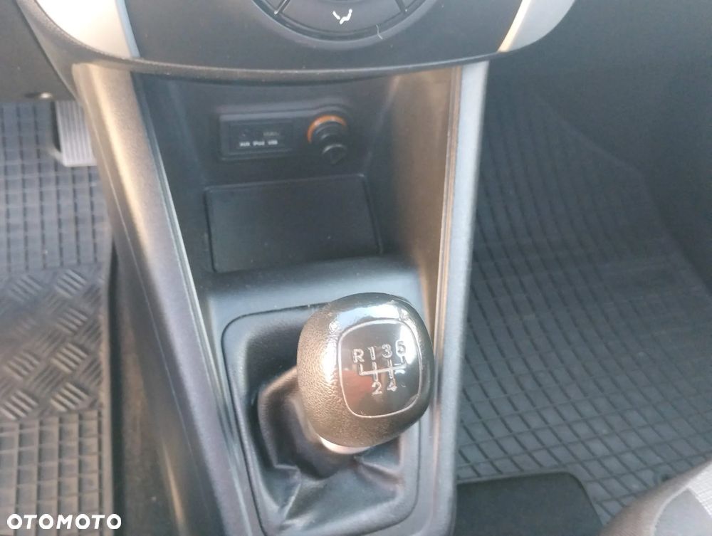 Kia Venga 1.4 M - 7