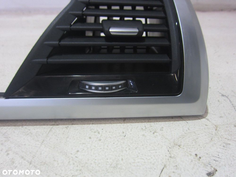 BMW X3 G01 X4 G02 KRATKA NAWIEWU NAWIEW STRONA PASAŻERA 64229384395 9384395 - 3