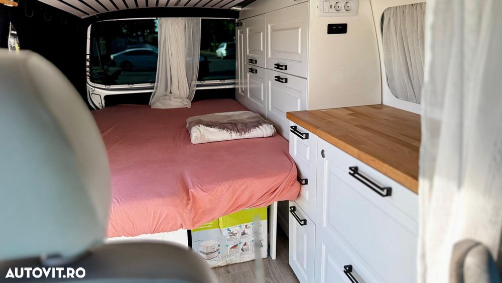 Volkswagen Transporter - 12