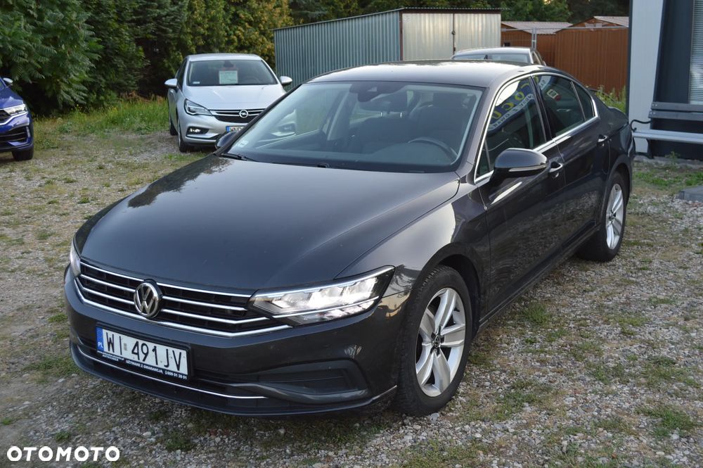Volkswagen Passat 2.0 TSI Business DSG - 8