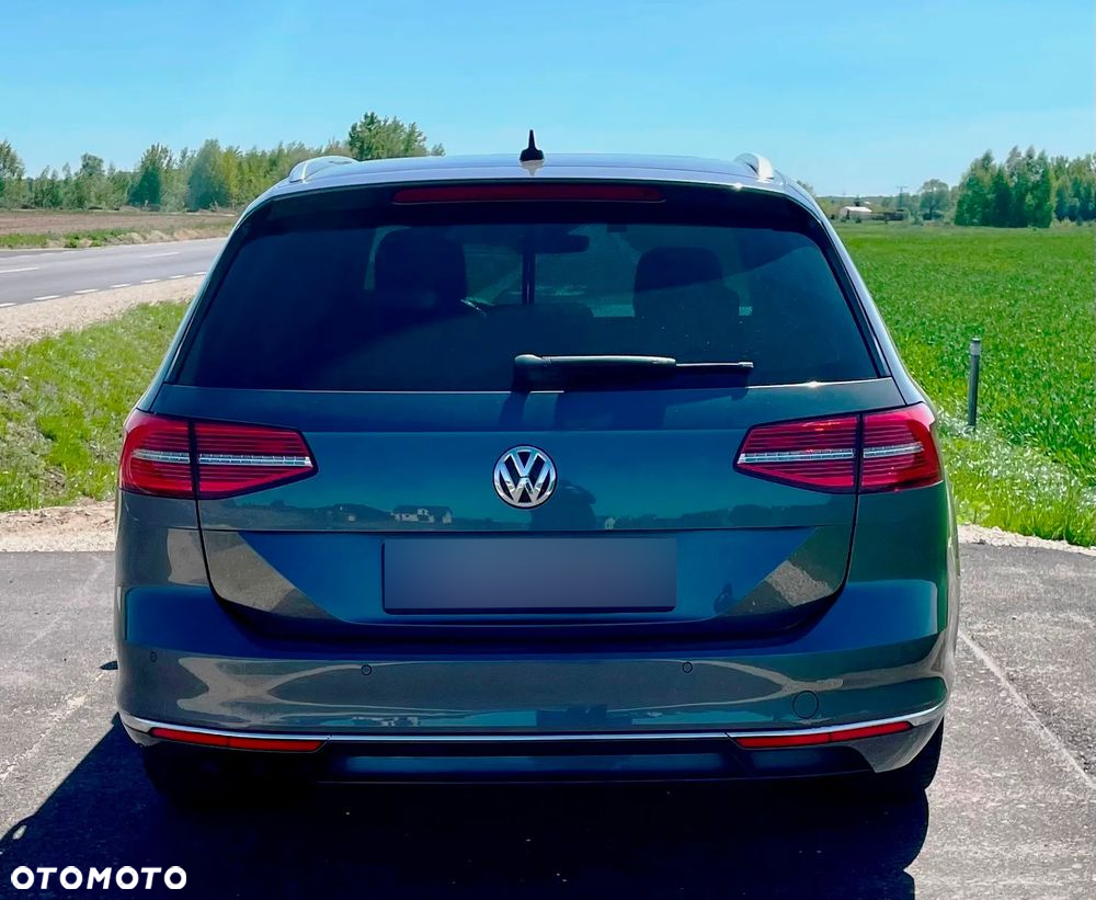 Volkswagen Passat Variant 2.0 TDI SCR DSG Highline - 6