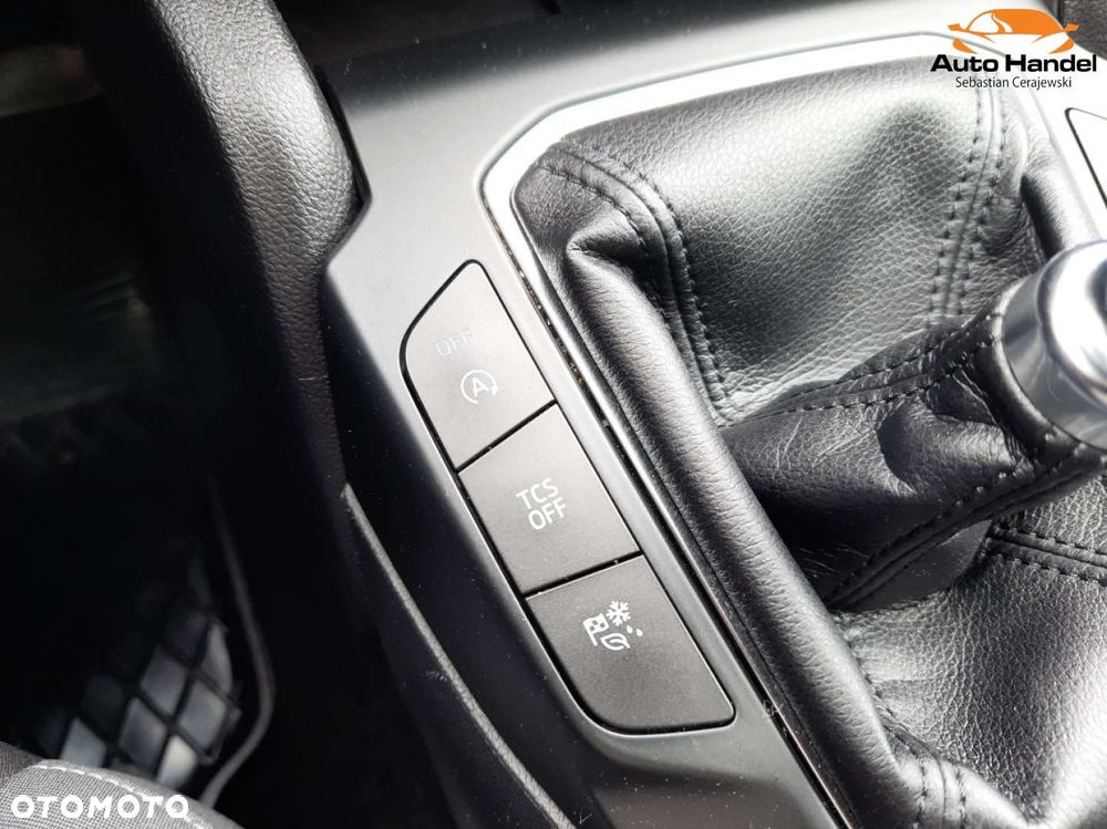 Ford Focus 1.5 EcoBlue STart-Stopp-System TITANIUM - 38