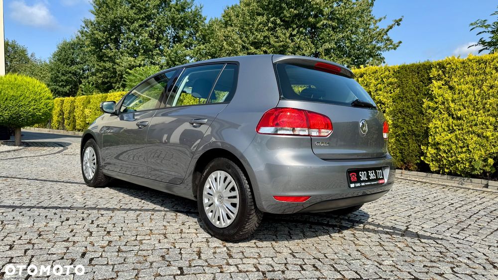 Volkswagen Golf 1.6 Comfortline - 8