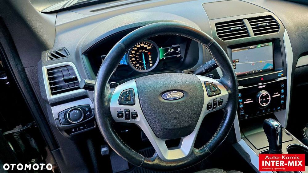 Ford Explorer - 36