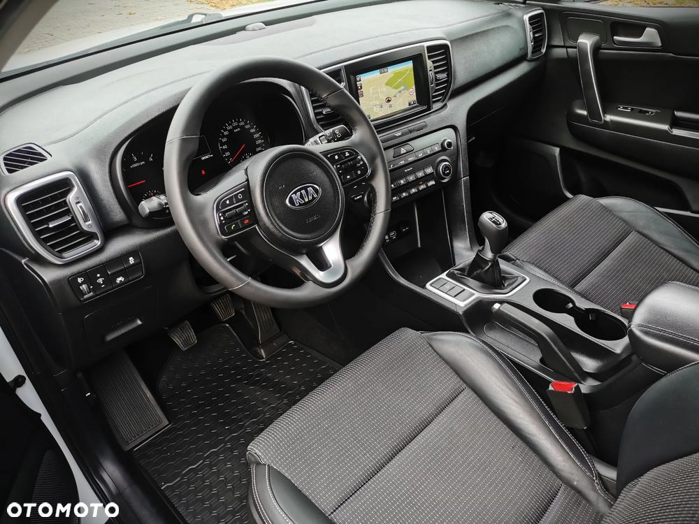 Kia Sportage - 14