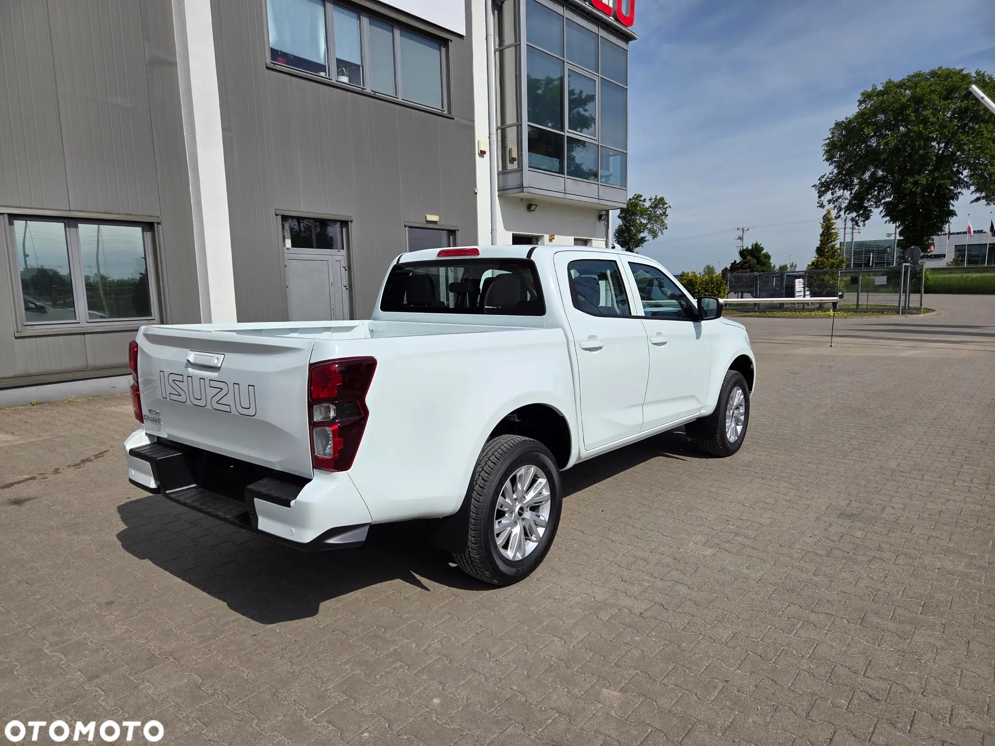 Isuzu D-Max 1.9 DC LS - 5