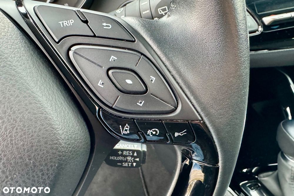 Toyota C-HR 2.0 Business-Edition - 28