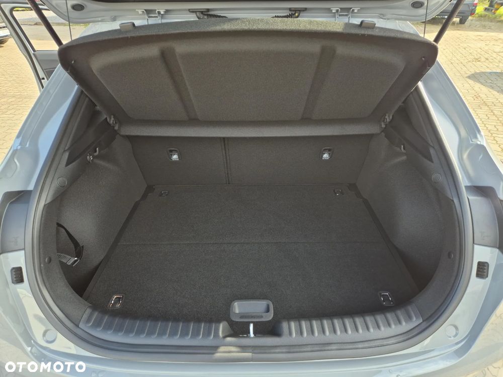 Kia XCeed 1.6 T-GDI Tribute DCT - 17