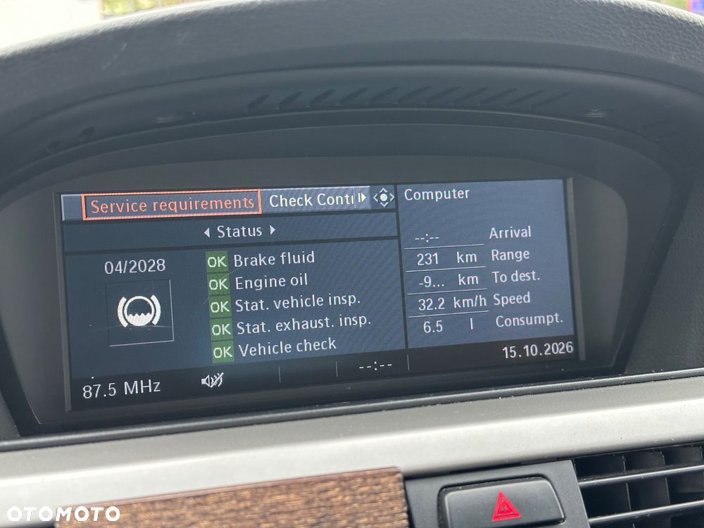 BMW Seria 3 320d - 23