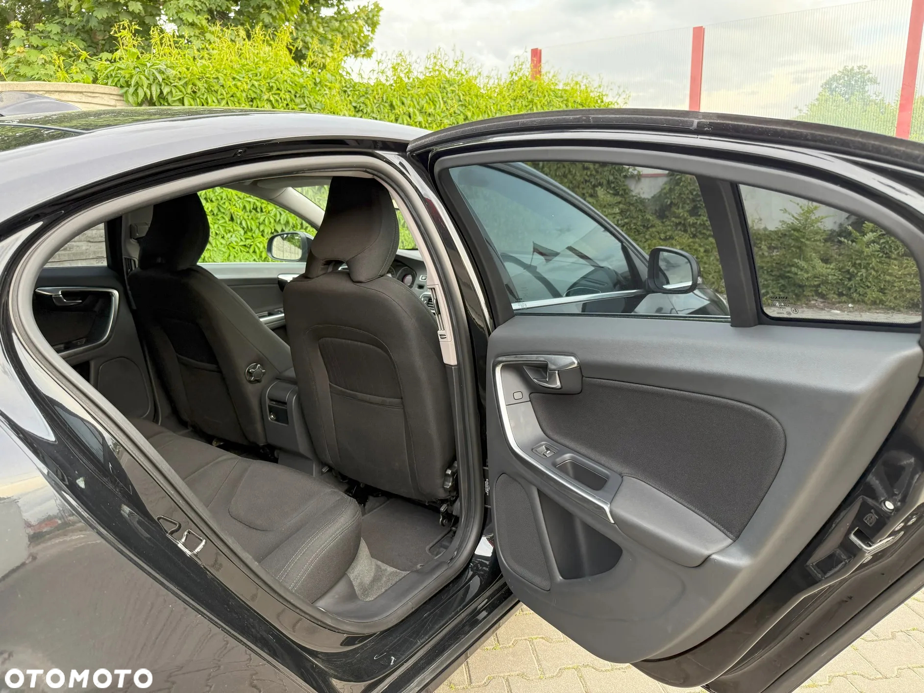 Volvo S60 D2 Kinetic - 23