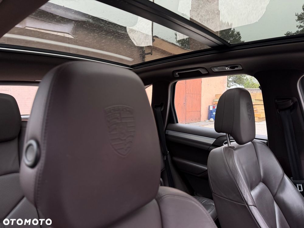 Porsche Cayenne S Diesel - 15