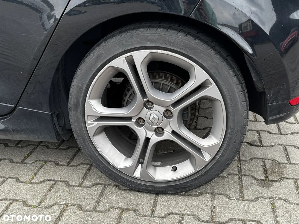 Renault Clio - 8