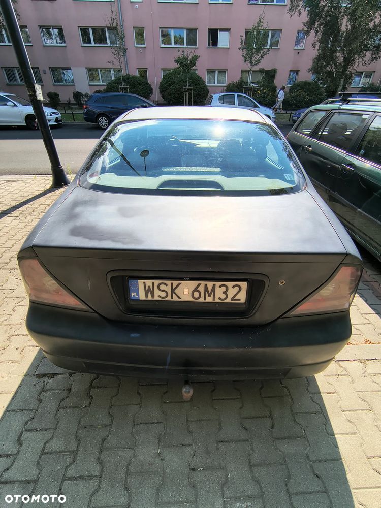 Chevrolet Evanda - 11